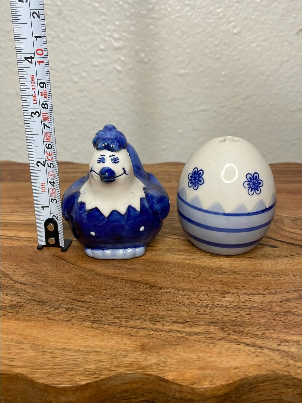 Salt & Pepper Shakers